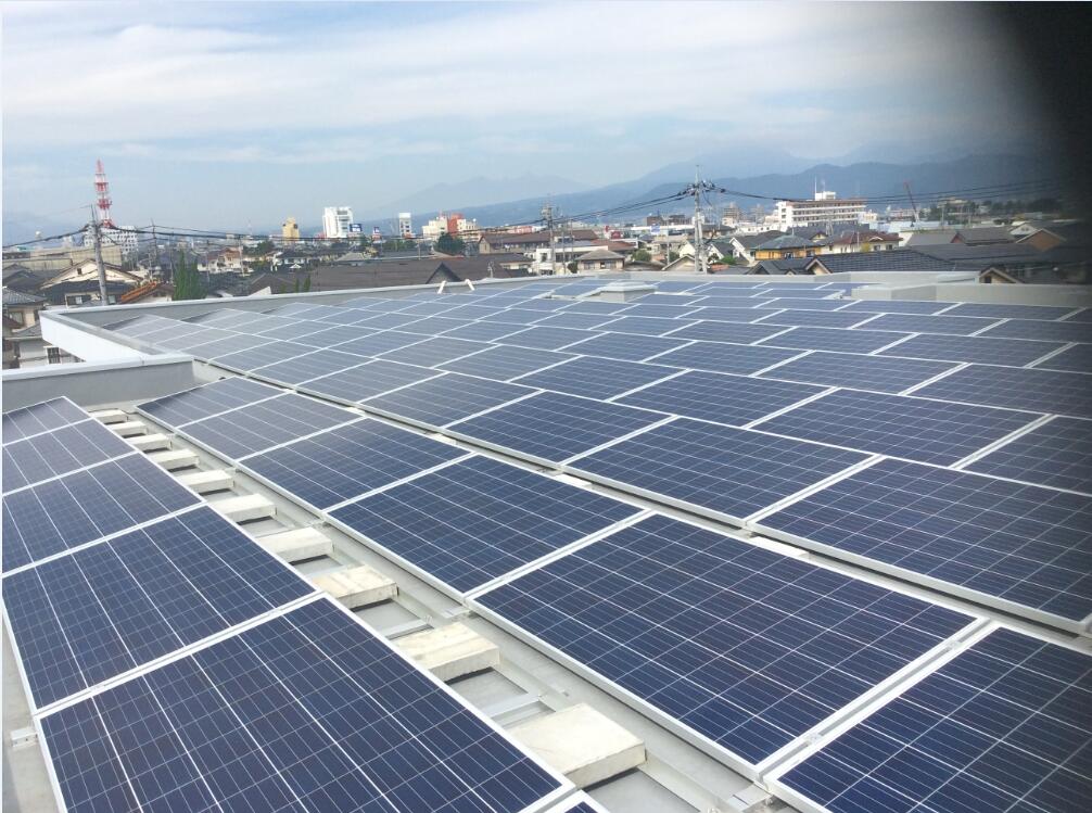 シンガポールのソーラー - シンガポールの .グリーンプラン2030  太陽部門へのスピアーヘッド投資